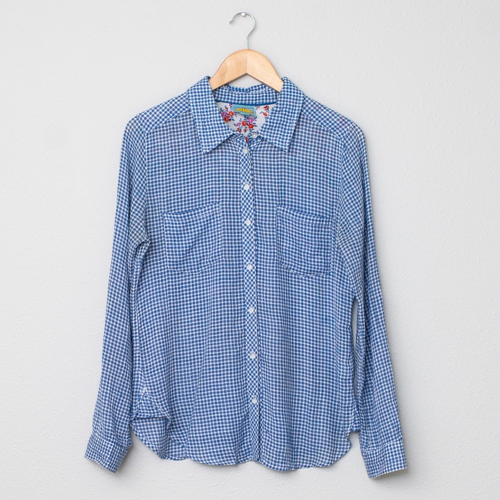 C&C California Women’s Blue Checked Button Up Shir